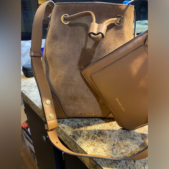 Michael Michael Kors Cary MD Suede Bucket Bag - Picture 2 of 7